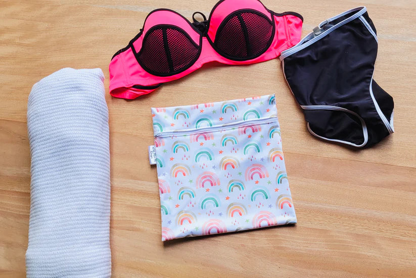 Rainbows XL Wet Bag With Strap and Clip