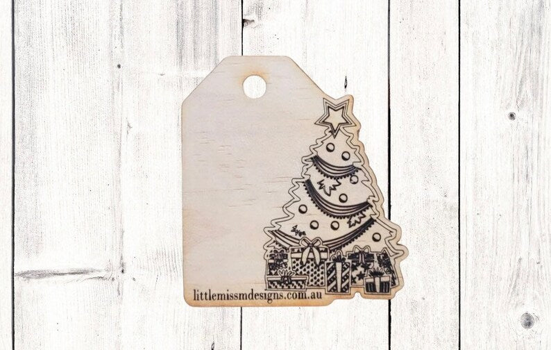 Wooden Christmas Gift Tags Reusable Pack of 6 handmade with chalk