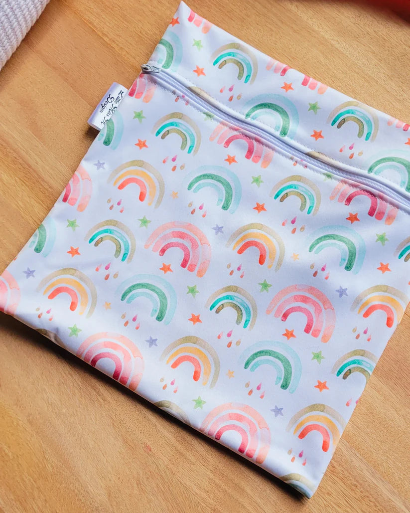 Rainbows XL Wet Bag With Strap and Clip