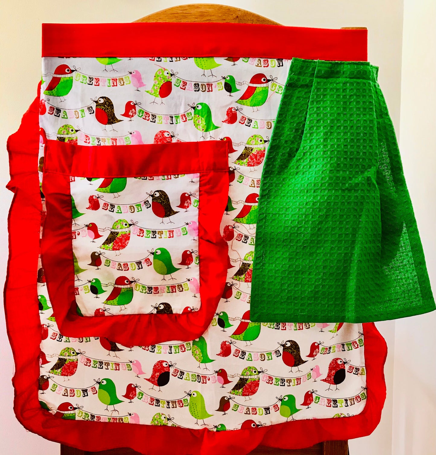 Christmas Waist Apron with Hand Towel and Pocket- Seasons Greetings Birdy Print